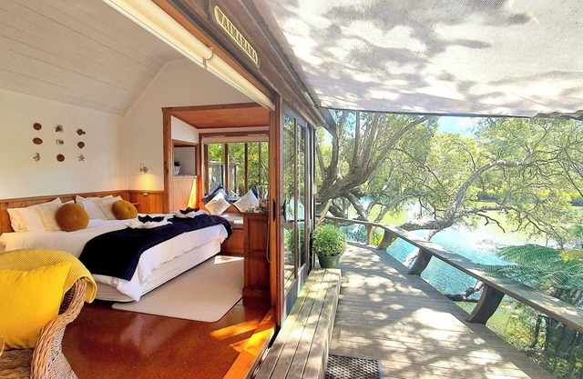 CASA MÁGICA aislado retiro romántico a orillas del río, Bahía de las islas