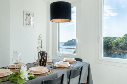 Magic Seaside Apartment by Pleiades Home