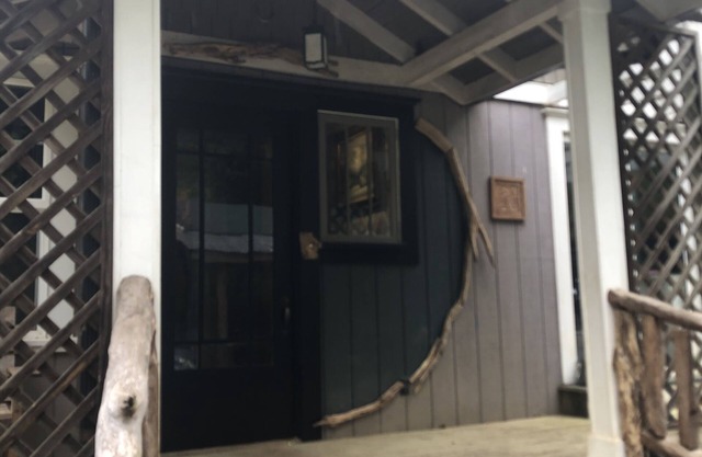 Magical art filled cottage in the blue ridge mountains