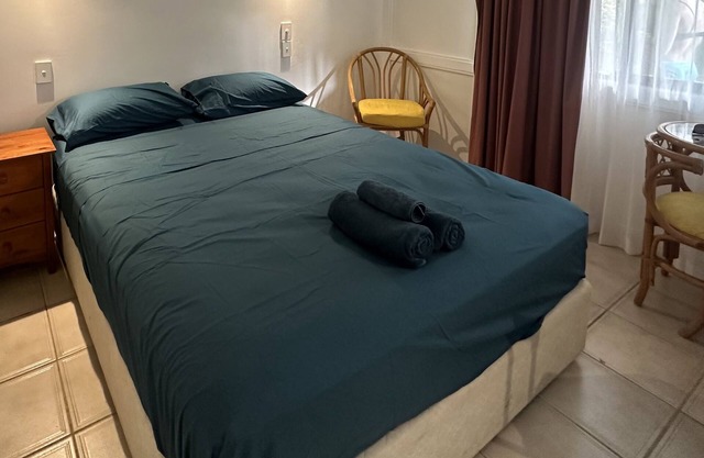 Magnetic Island Resort Studio - Relax, sun, swim, fish, beach and lovely gardens