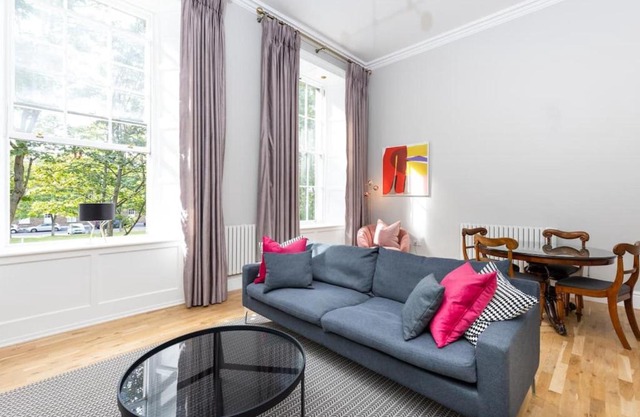 Magnificent 2 Bedroom Flat in Historic Army Barracks