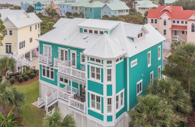 Casa de playa mejorada y personalizada con vista al mar y al pantano