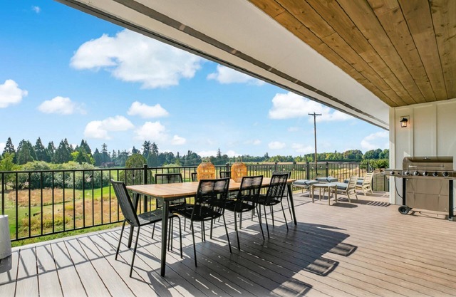 Great Deals on Summer Stays!