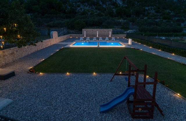 Magnificent Holiday home in Seoca