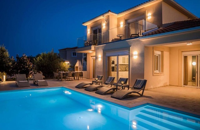 Magnificent Kefalonia Villa | 3 Bedrooms | Villa Montagna & Mare | Private Pool & Stunning Sea Views | Pesada
