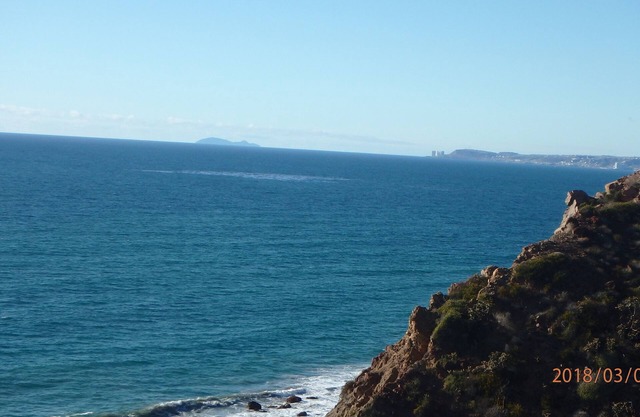 MAGNÍFICO 3 DORMITORIOS / 2 BAÑOS PLAYA FRENTE AL OASIS 18 MILLAS AL SUR DE ROSARITO