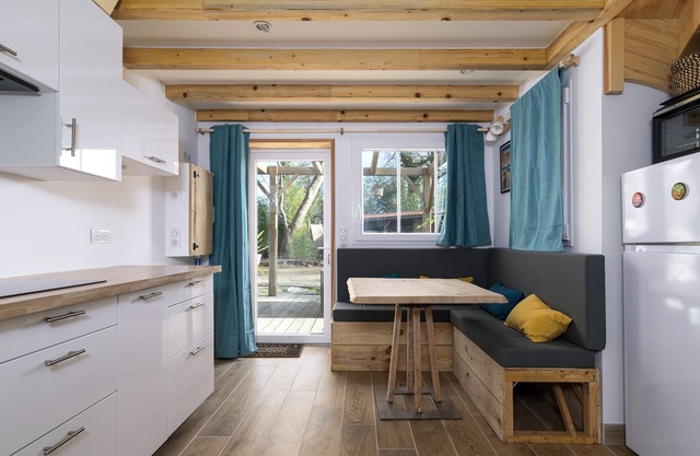 Magnificent Studio- Mi type "Tiny House" 10 minutes from the beaches