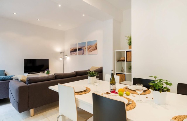 Magnificient Beach House 25 minutes to BCN