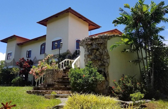 Magnífica casa frente al mar en la costa del Pacífico