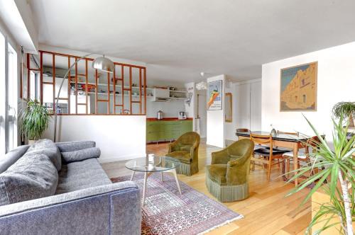 Magnifique Appartement avec vue sur Tour Eiffel avec 3 chambres