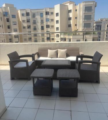 Magnifique appartement avec terrasse Lac 2 البحيرة Tunis
