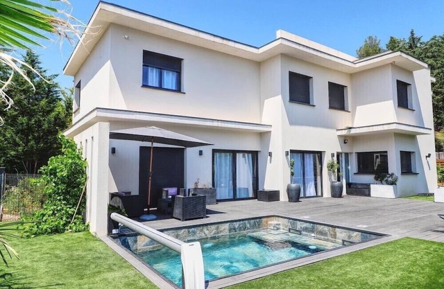 Magnifique Villa Avec Piscine