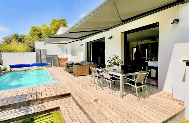 Magnifique Villa 150 m2 , 3 Chambres , Piscine, au Calme Absolu