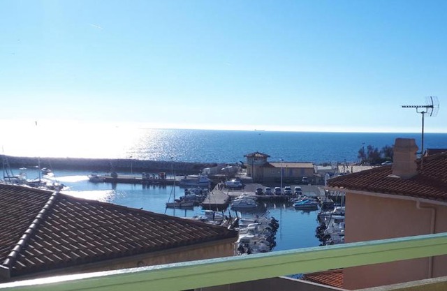 Magnifique vue mer et port