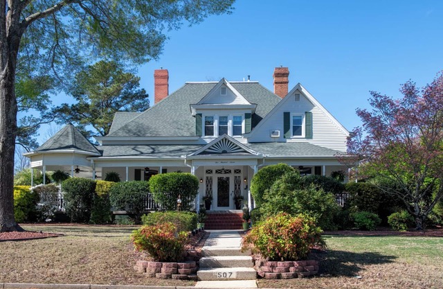 Magnolia Inn