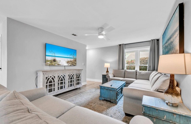 Magnolia Village Condo Unit 506: 2 Bedrooms / 2 Bathrooms in Sandestin Golf and Beach Resort