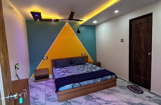 Mahadev Home Stay