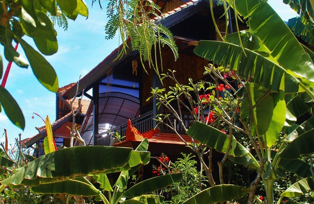 Mahogany Cottage