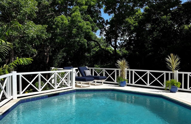 Mahogany Grove Villa
