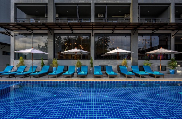 Maikhao Hotel
