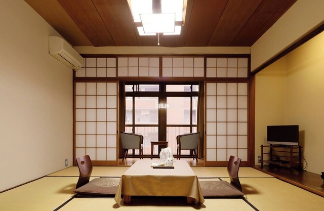 Main building 8 tatami Japanesestyle room Room / Isahaya Nagasaki