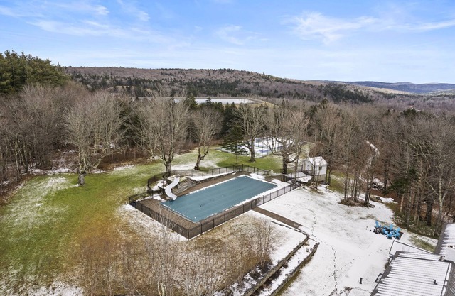 Main Lodge - King - 2nd floor - Room 201