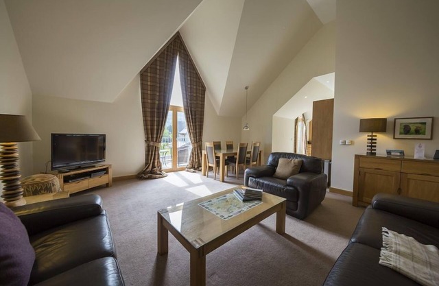 Mains of Taymouth, Kenmore ~ 5 * 4 The Gallops - Propiedad en el piso superior - capacidad para 4 personas en 2 habitaciones