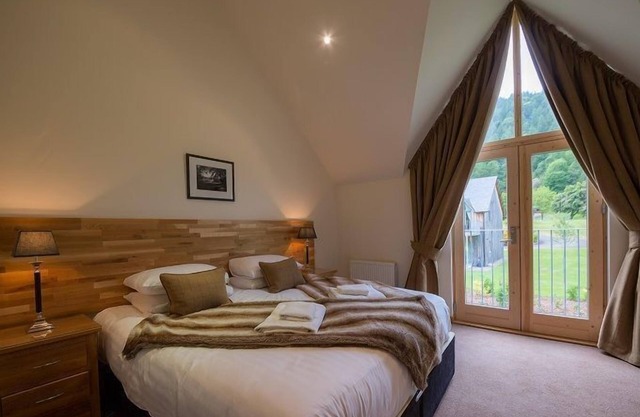 Mains of Taymouth, Kenmore ~ 5 * 12 Maxwells - capacidad para 4 personas en 2 habitaciones