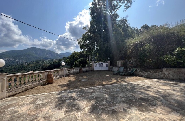 Maison 10 Personnes à 15 min de la Plage de Tiuccia