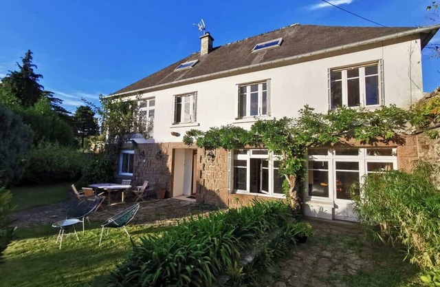 Maison 8 pers jardin centre ville 15 min de plages