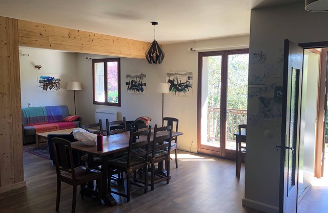 Maison à Dorres - Roman baths and hiking trails from the house.