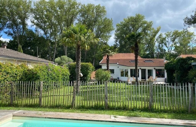 Maison Arcachonnaise Entre Bordeaux et Locéan - 6 Couchages - St Medard