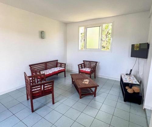 Maison agréable à Rivière-Pilote avec balcon