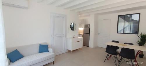 Maison avec 2 chambres dans une résidence privée