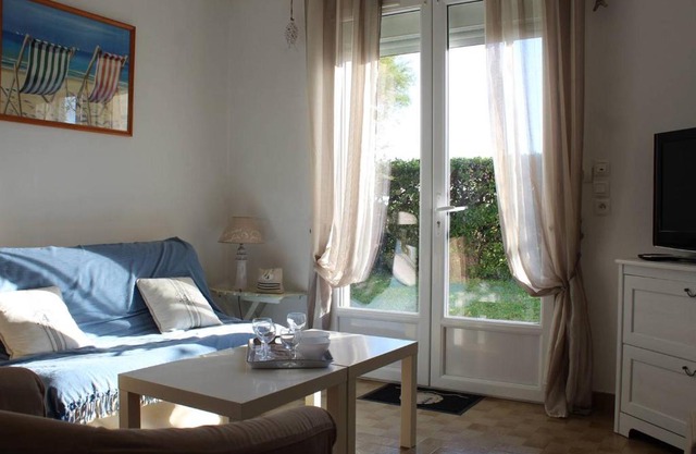 Maison avec Jardin près Phare de Chassiron - 4 Couchages, Calme et Proche Mer - FR-1-246A-49
