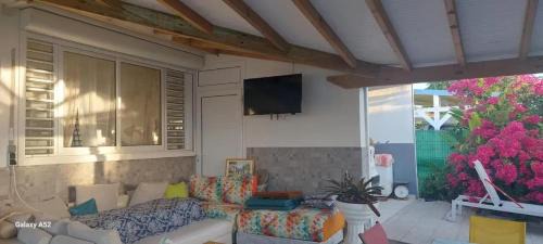 Maison avec piscine privée à Anse-Bertrand