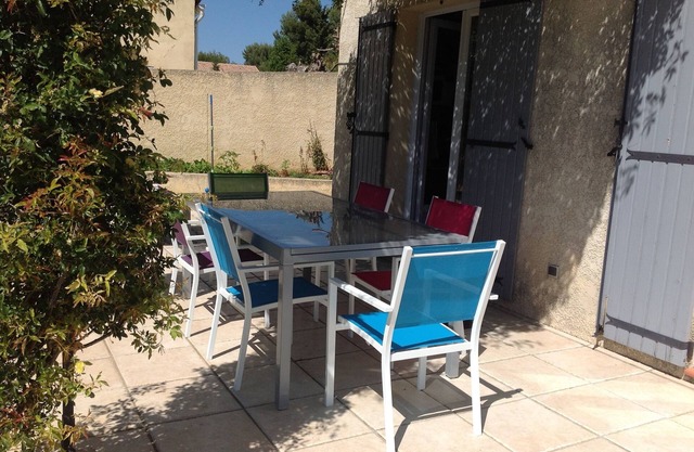 Maison Avec Piscine, Proche Aix en Provence