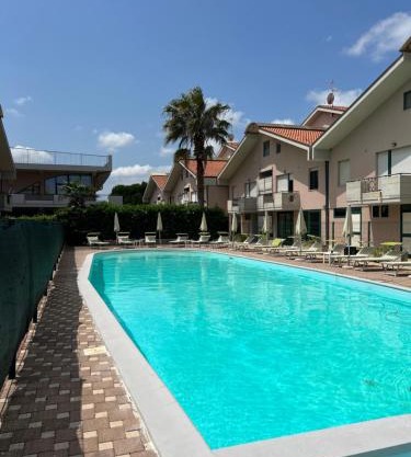 Maison Belle Montenero Marina