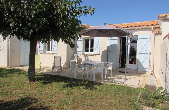 Maison calme 5 pers, proche plage et centre, jardin clos, WIFI, parking, ménage inclus. - FR-1-246A-181