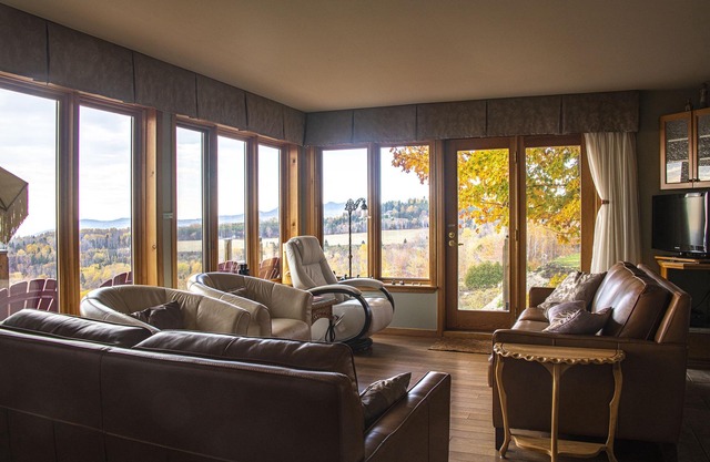 La Maison Canadienne, 4 étoiles, La Malbaie