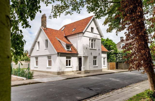 Maison Chartreuse: historic home in the outskirts of Bruges