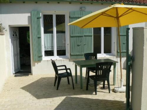 Maison Décorée avec Jardin, Près des Plages de La Couarde, 6 Pers. - FR-1-258-7