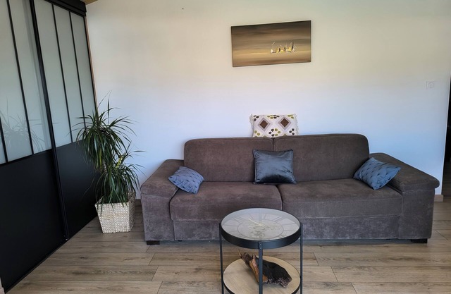 Maison d'exception T2 piscine