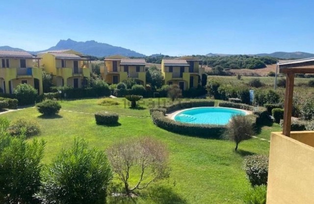 Maison Dans Petite Résidence Avec Piscine