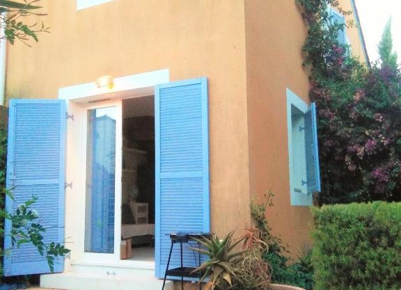Maison de 3 chambres a La Londe les Maures a 200 m de la plage avec terrasse et wifi