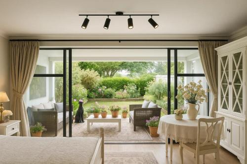 Maison de Hobson Luxury guest suite