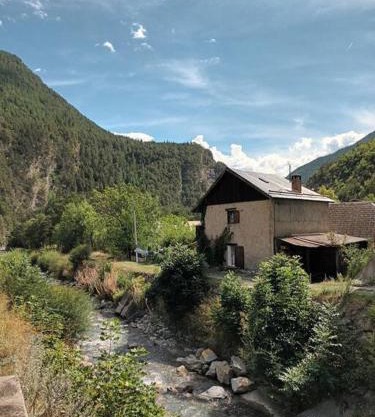 Maison de montagne 2 à 8 couchages proche Barcelonette