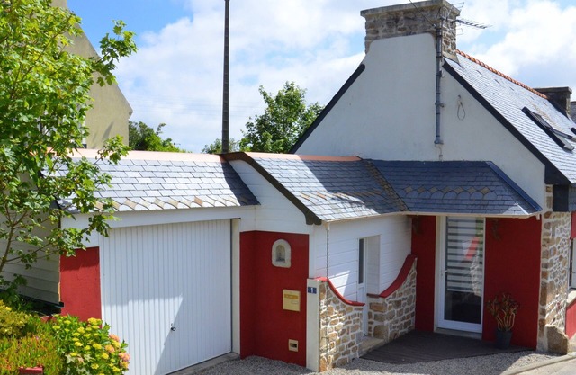 Maison de Vacances à Guissény : Charme et Convivialité en Bord de Mer