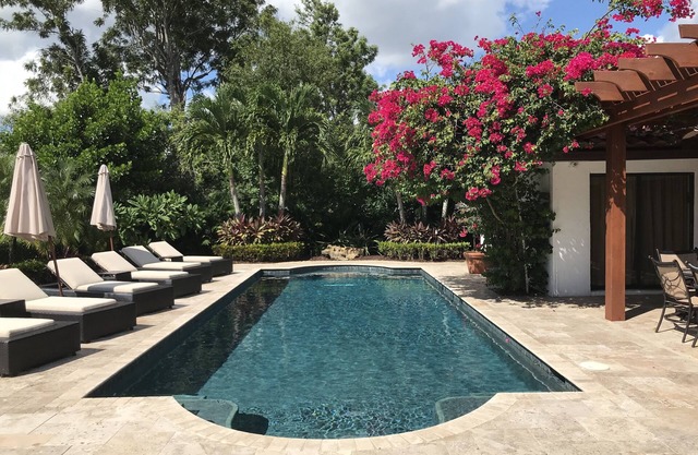 Maison Du Sud - Oasis tropical de lujo con hermosa piscina y jardín