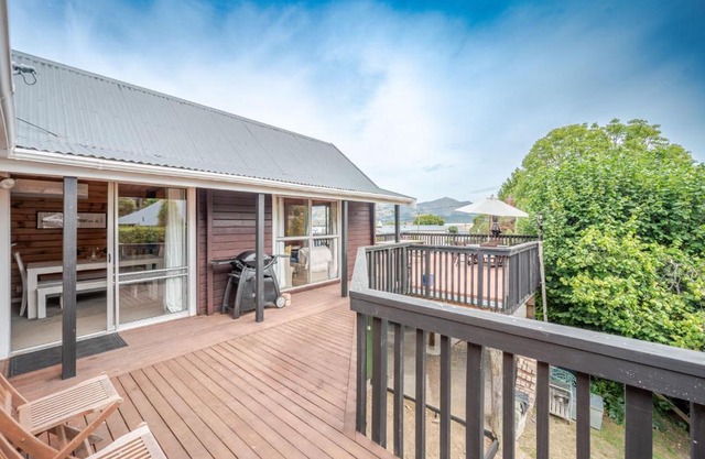 Maison en Noyer - Akaroa Holiday Home